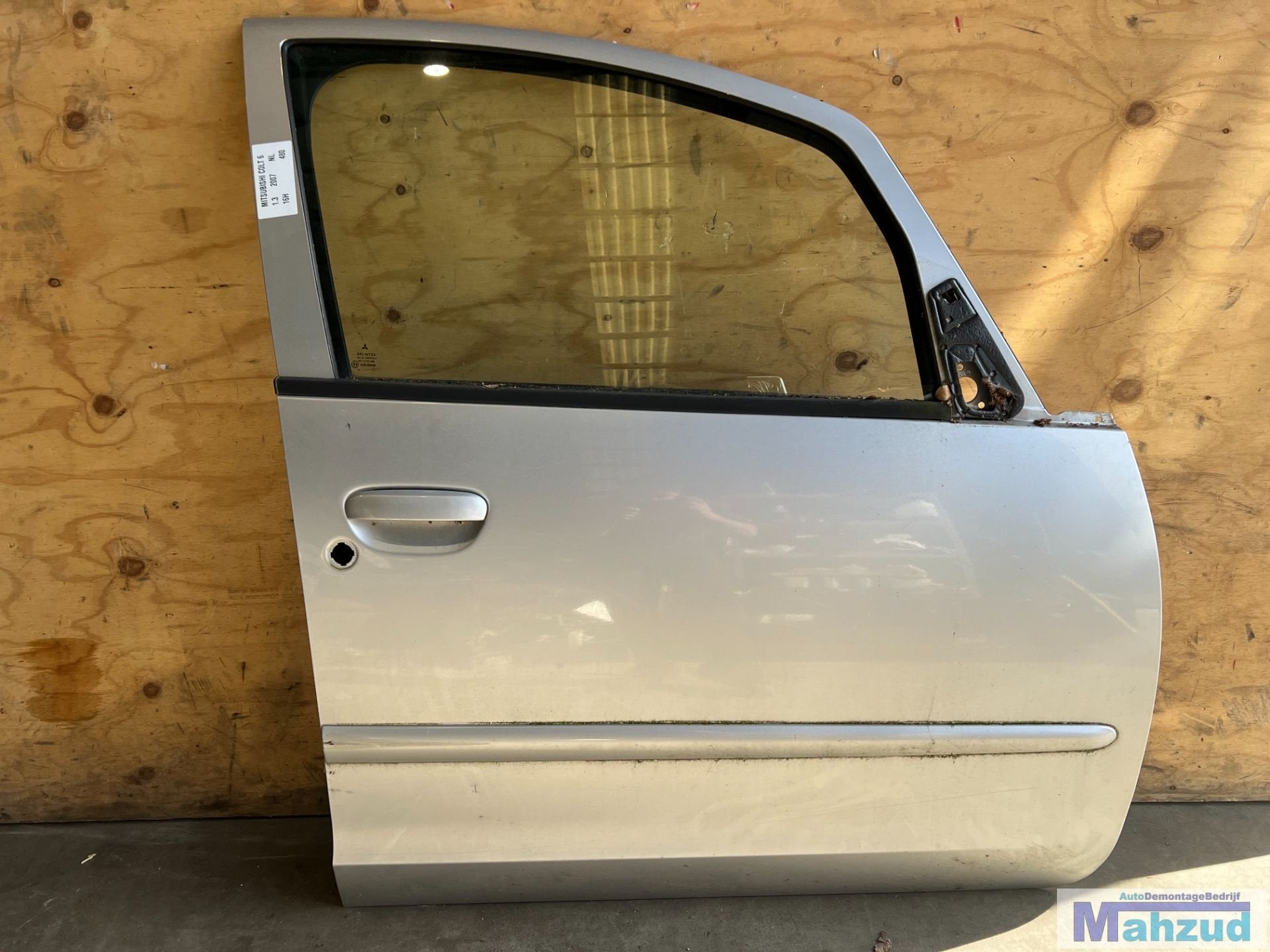 Mitsubishi colt 6 grijs 16H Rechts voor deur 2004-2014, Info@mitsubishi-motors.com, Mitsubishi Motors Corporation, Utilisé, Mitsubishi