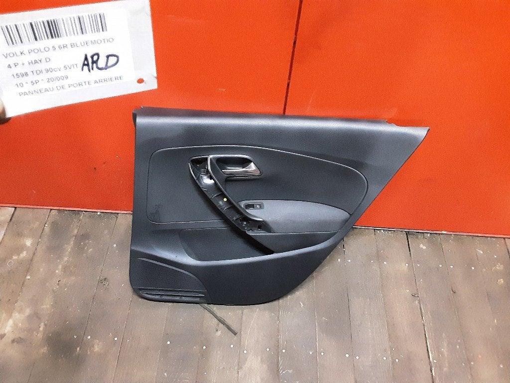 PORTIERBEKLEDING LINKS ACHTER Polo V (6R) (6R6867212), Gebruikt, Volkswagen, Mevr. I. Hauben, Rue de l'Espoir 34 34
4030  GRIVEGNÉE, BE