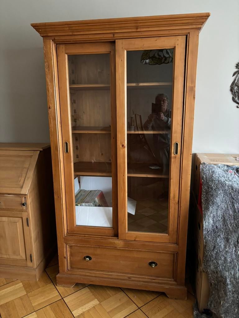 Oud grenen massief houten vitrinekast, Huis en Inrichting, Kasten | Vitrinekasten, Gebruikt, 150 tot 200 cm, 100 tot 150 cm, 50 tot 75 cm