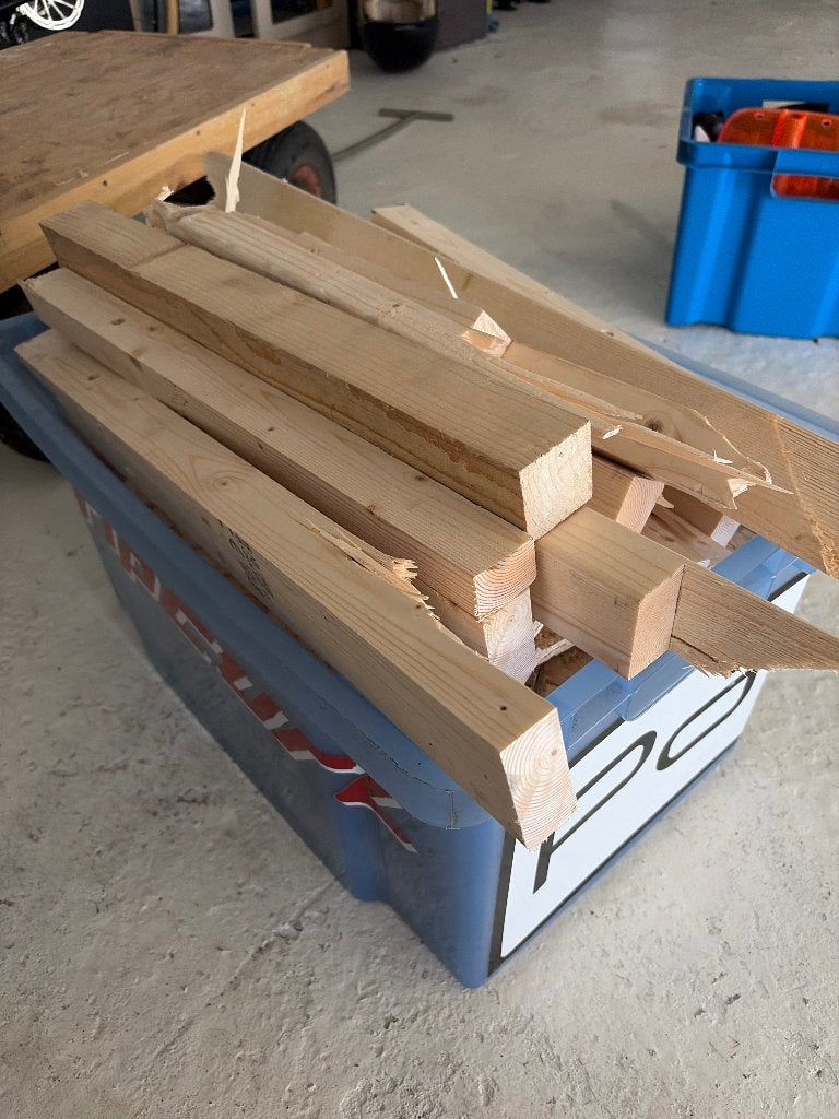 Aanmaakhout, Enlèvement, Autres essences de bois, Bûches