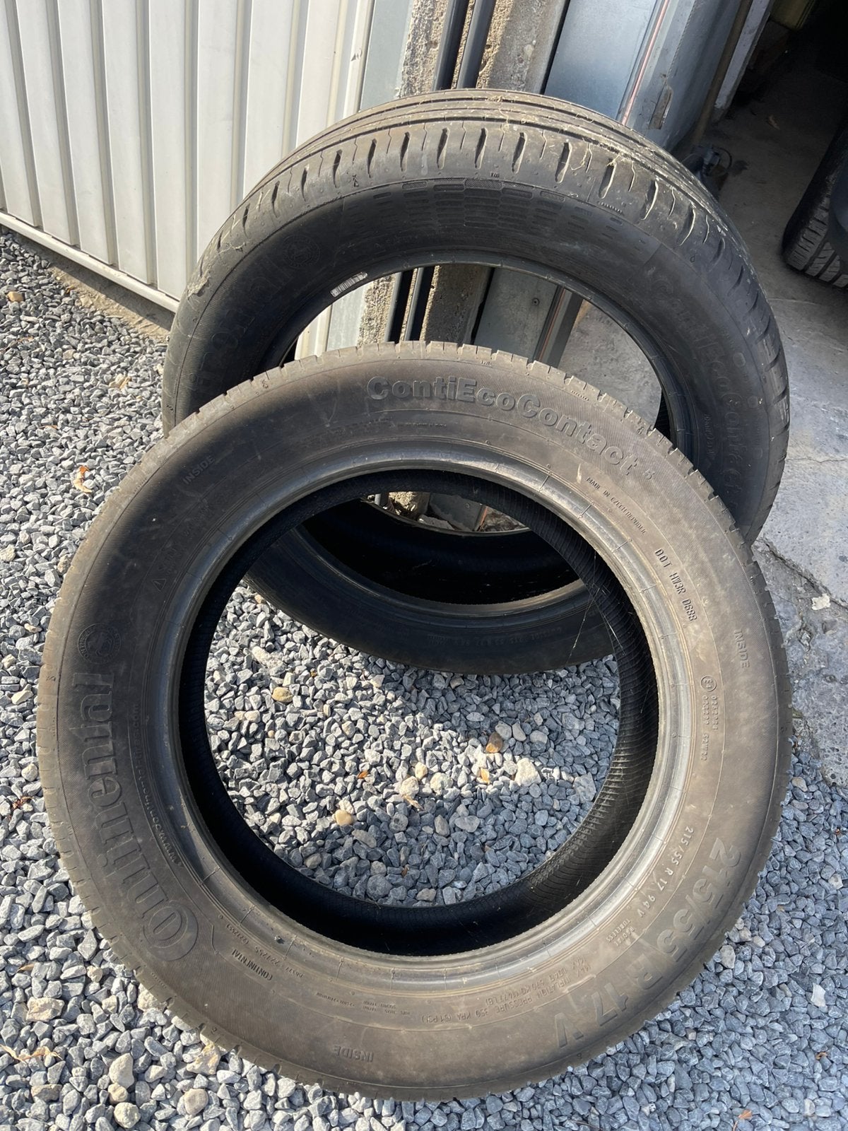 2 pneus d'été Continental ContiEcoContact — 215/55 R17 94V, Autos : Pièces & Accessoires, Pneus & Jantes, Neuf, 215 mm, Pneus été