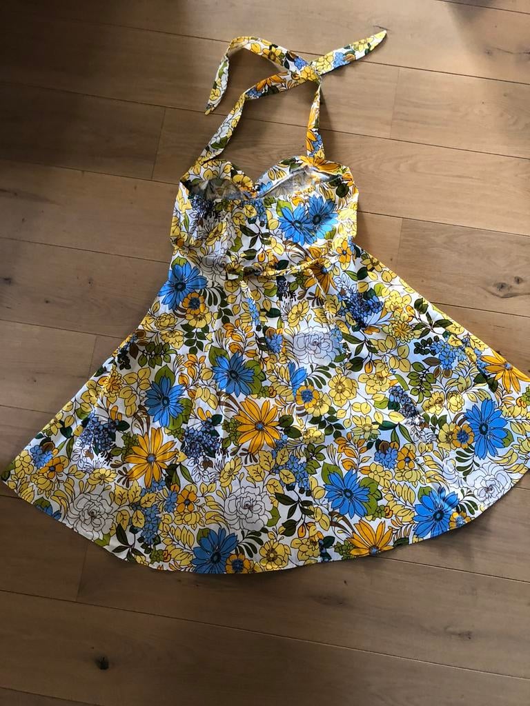 Retro jurk Heartbreaker, Geel, Maat 46/48 (XL) of groter, Ophalen of Verzenden, Zo goed als nieuw