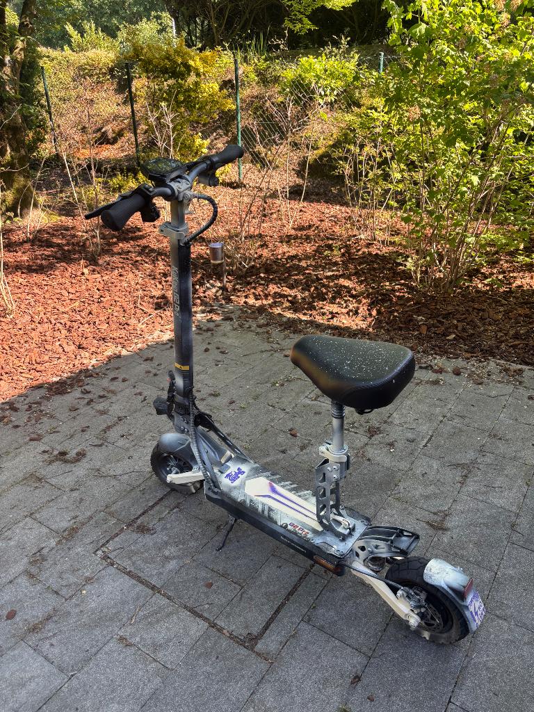 Kukirin g2 pro (customized), Ophalen, Zo goed als nieuw, Elektrische step (E-scooter), Kukirin