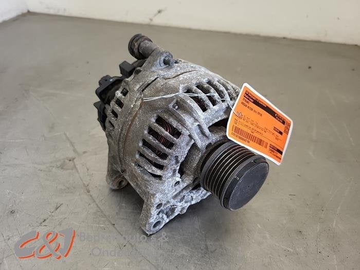 Dynamo van een Nissan NV200, Gebruikt, -, -, Ophalen of Verzenden