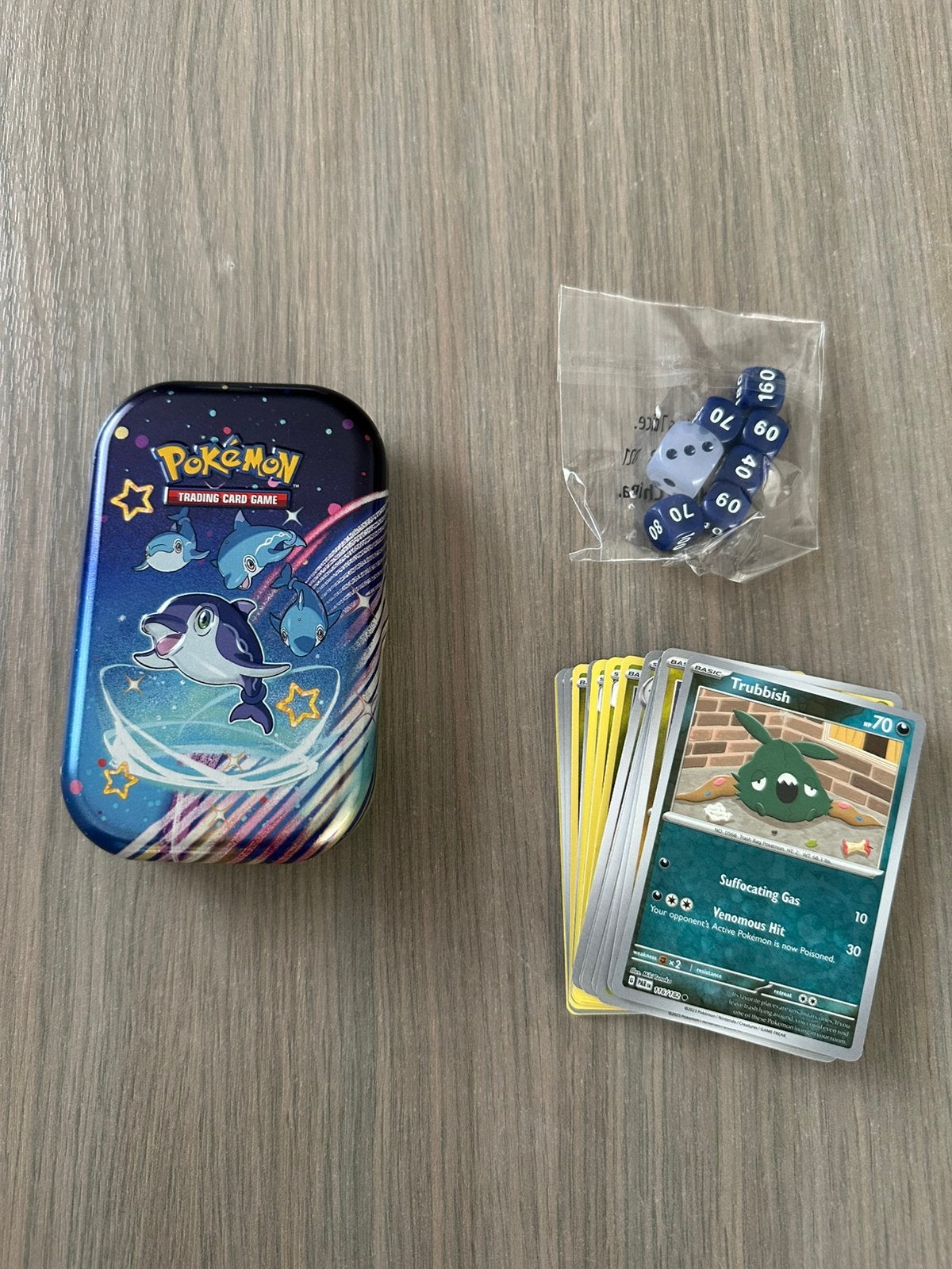 Boîte Pokémon, boîte remplie de cartes, Enlèvement ou Envoi, Comme neuf, Plusieurs cartes