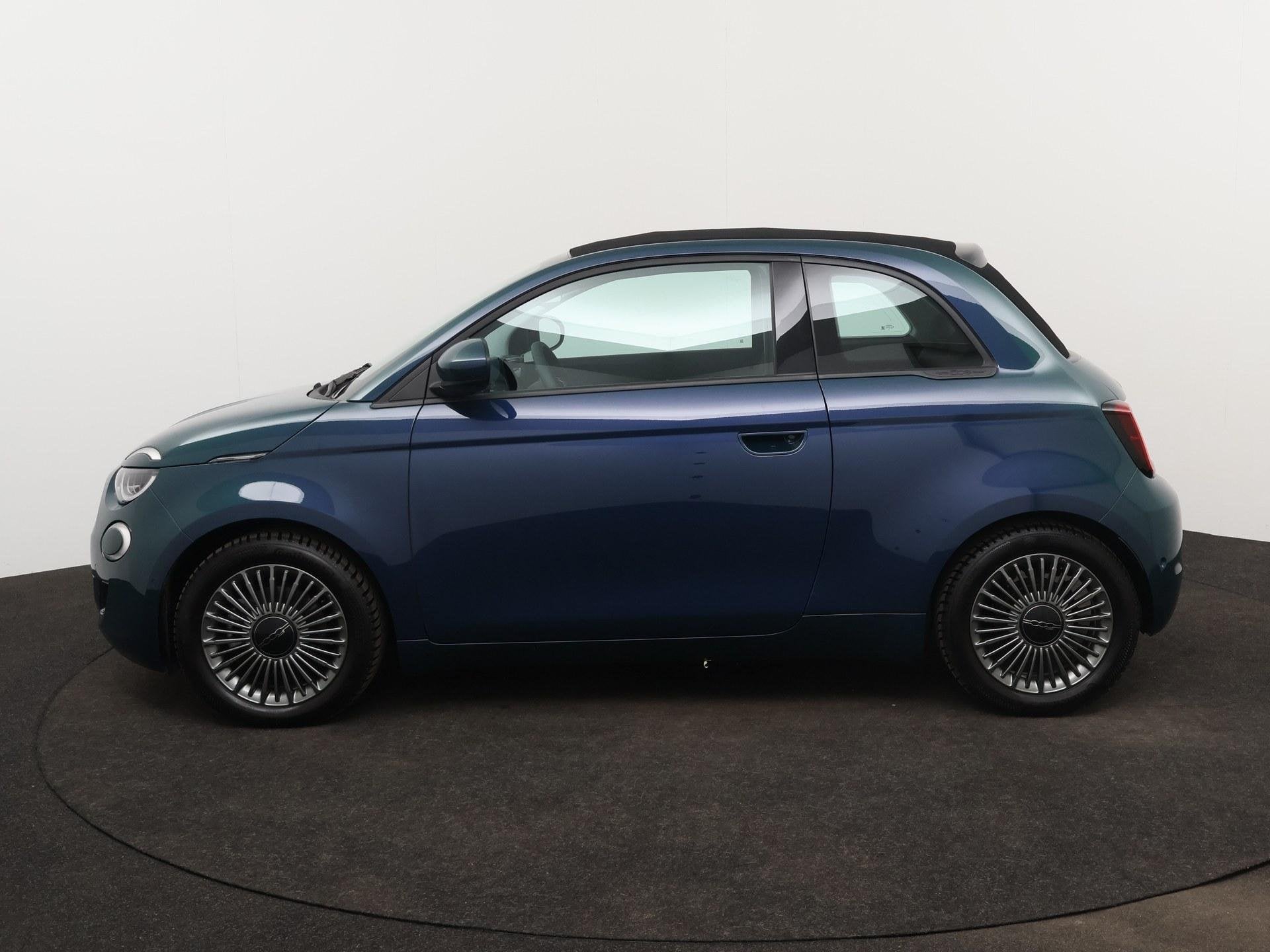 Fiat 500 C Icon 42 kWh | Navi | ECC | Cam | LED | PDC |, Auto's, Stof, Cabriolet, https://public.car-pass.be/vhr/2f002587-b8ce-49f4-a397-0de950821cce