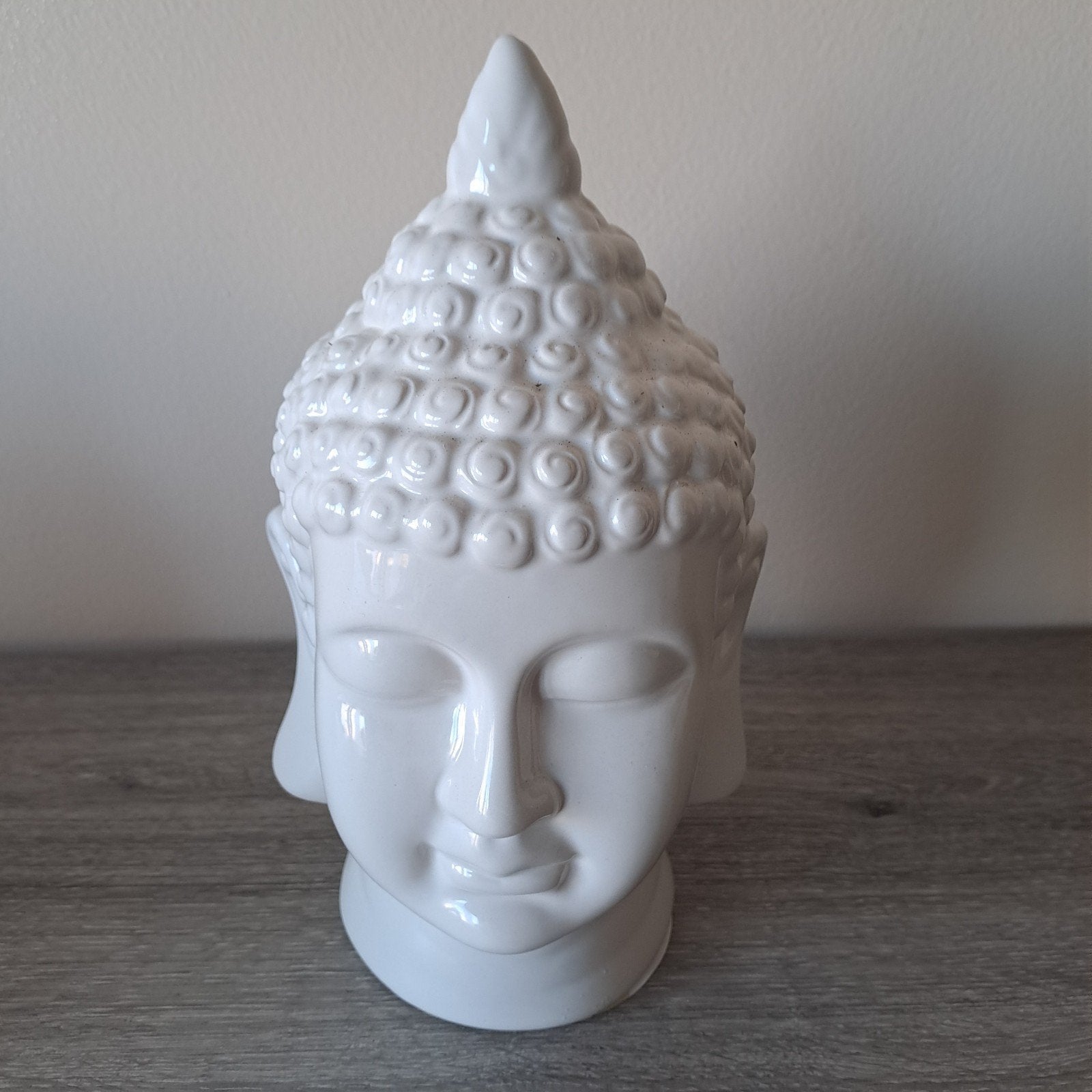 bouddha hoofd, Enlèvement