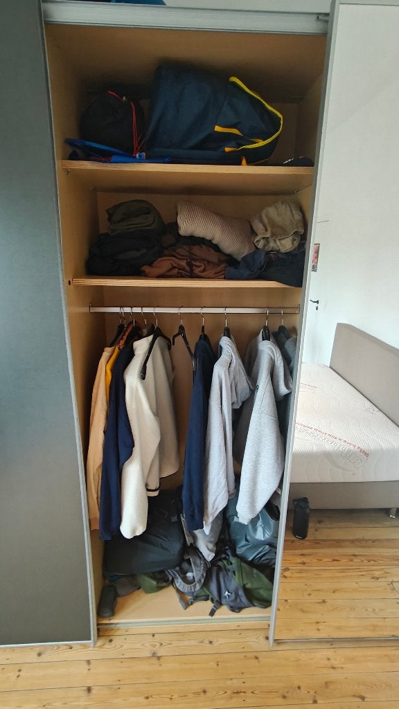 Gratis Kleerkast, Ophalen, Gebruikt, 200 cm of meer, 200 cm of meer