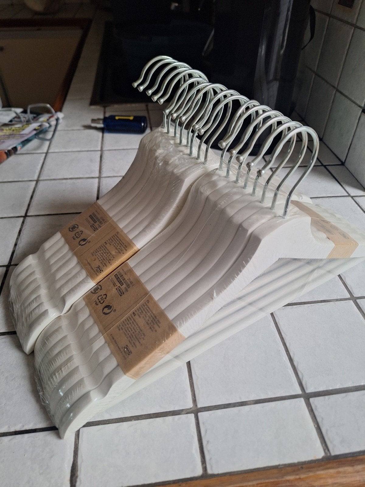 16 kapstokken, Kleding | Dames, Kledinghangers, Ophalen