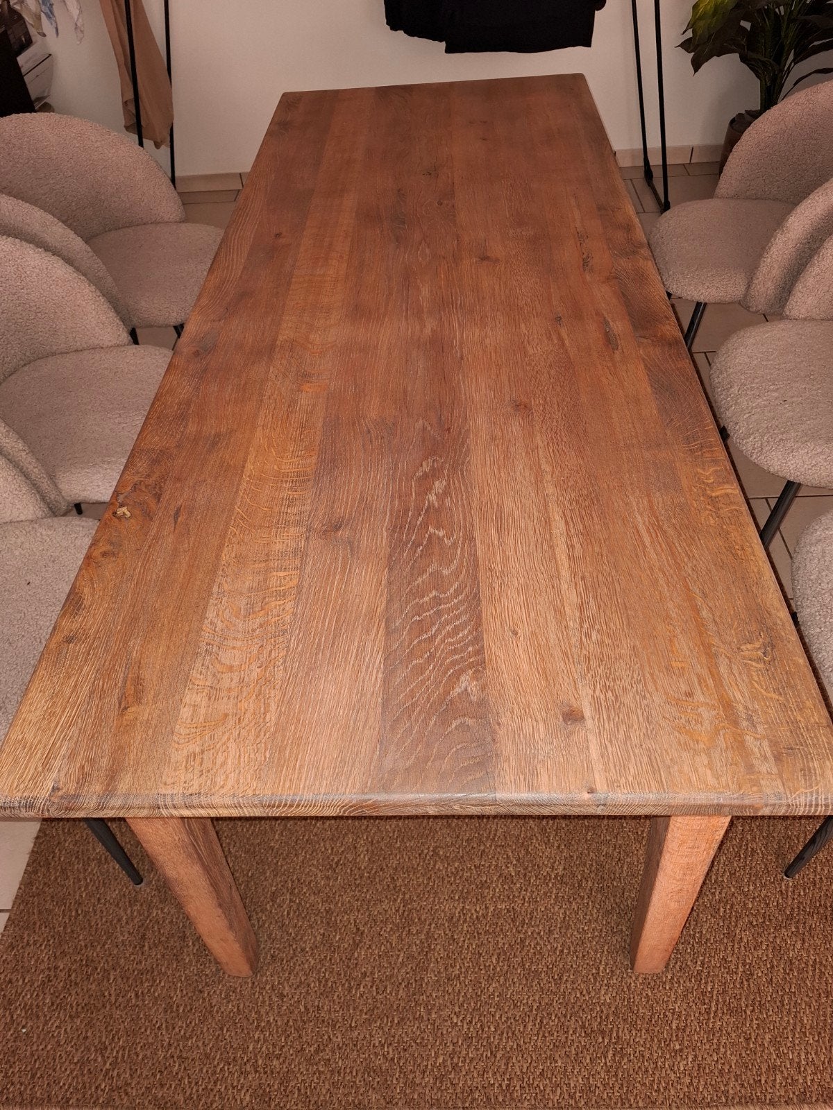 Eiken Eettafel, Ophalen