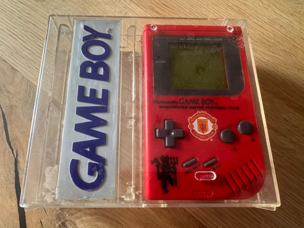Gameboy Manchester United game boy, Games en Spelcomputers, Spelcomputers | Nintendo Game Boy, Ophalen of Verzenden, Zo goed als nieuw