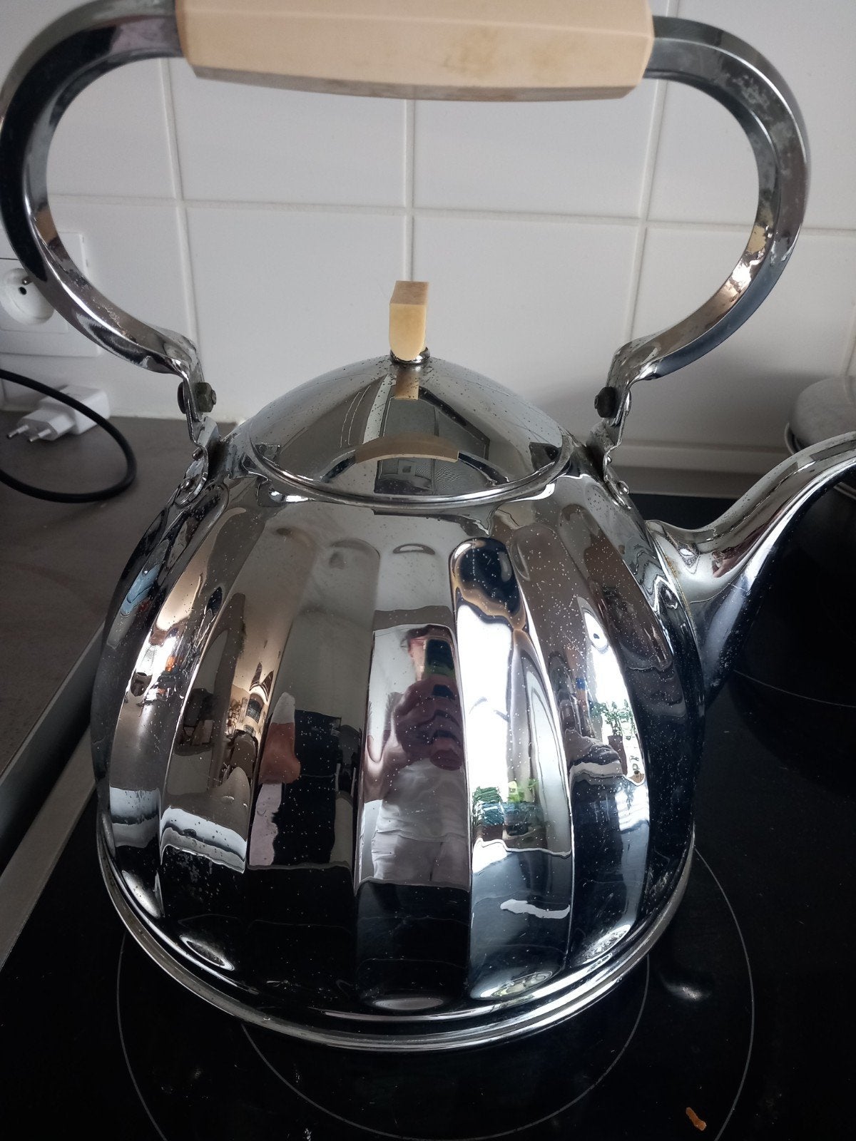 Vintage fluitketel, Ophalen, Vintage