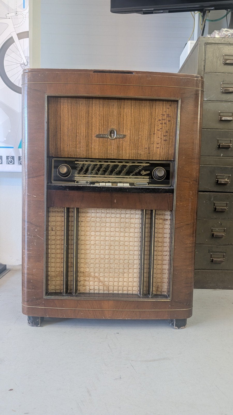 Barco radio / plantenspeler, Ophalen