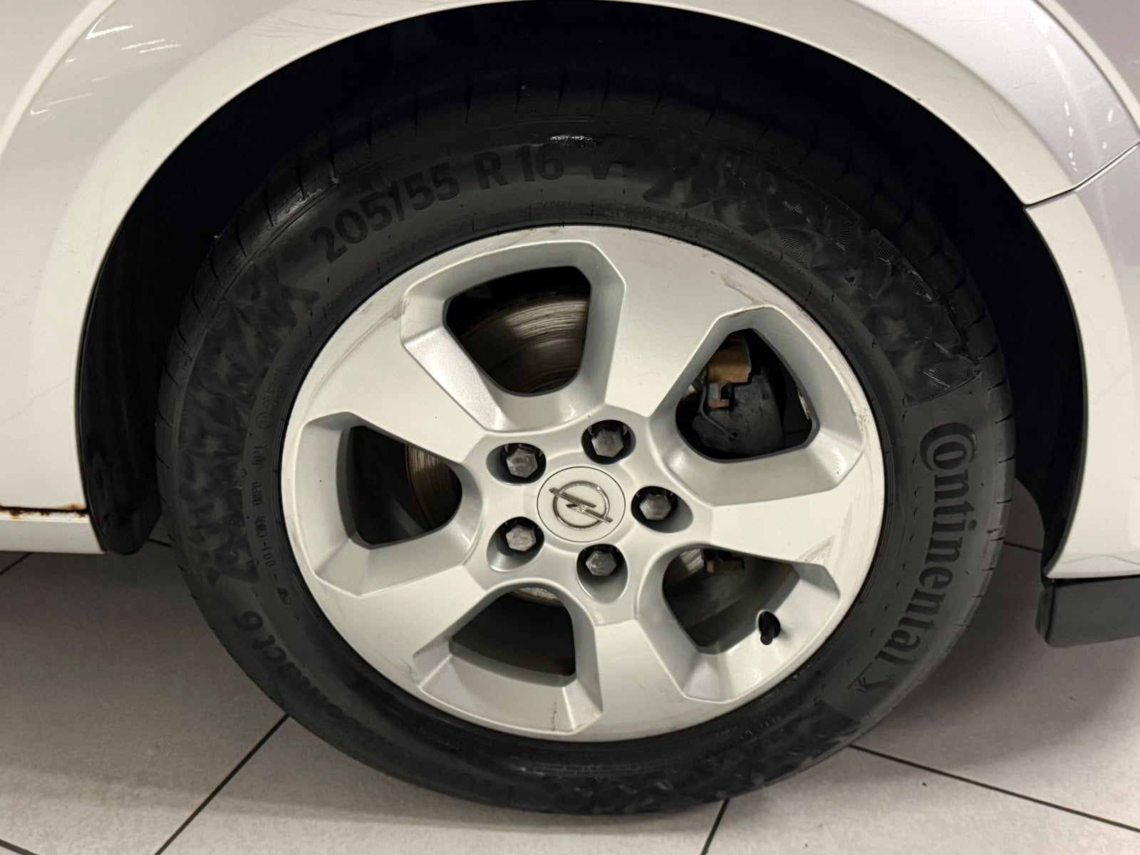 Opel Astra GTC 1.6i Essence 77kW Euro 4, Auto's, 158 g/km, Gebruikt, https://public.car-pass.be/vhr/c237bc48-3c64-47dc-a330-ce0340131950