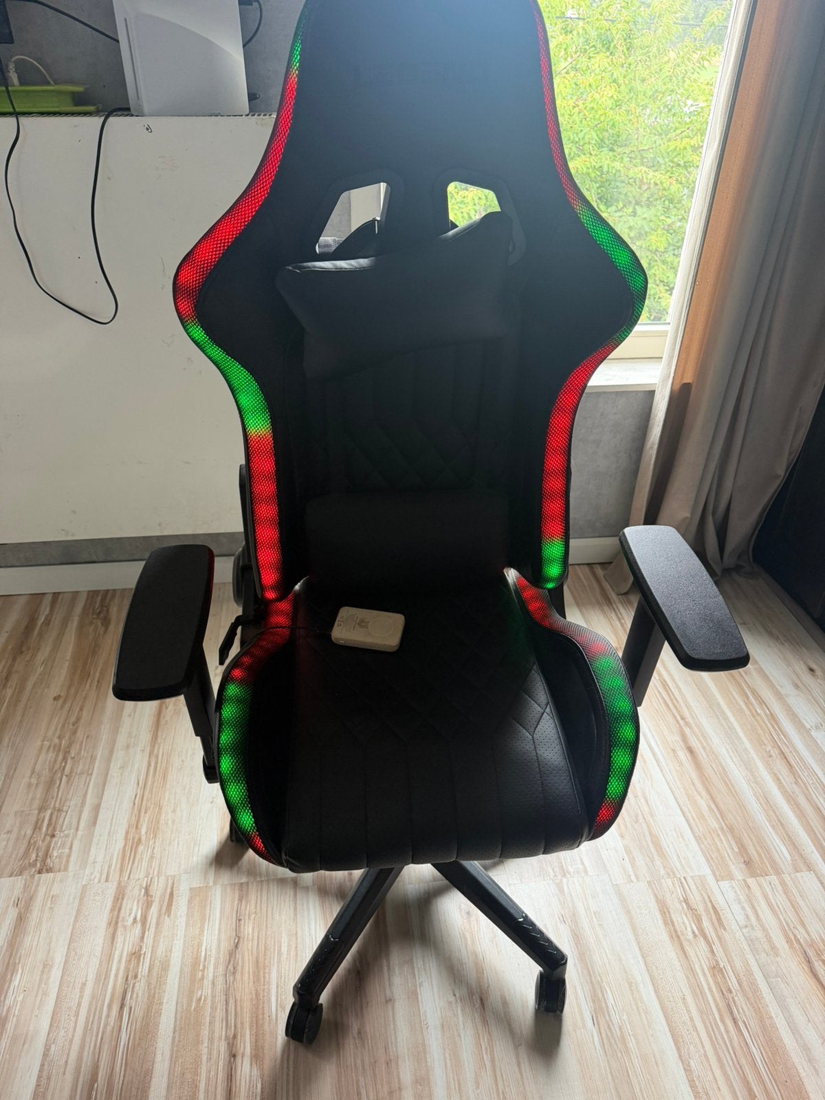 Gamestoel met ledverlichting, Comme neuf, Chaise de bureau de gaming, Enlèvement, Chaise de bureau