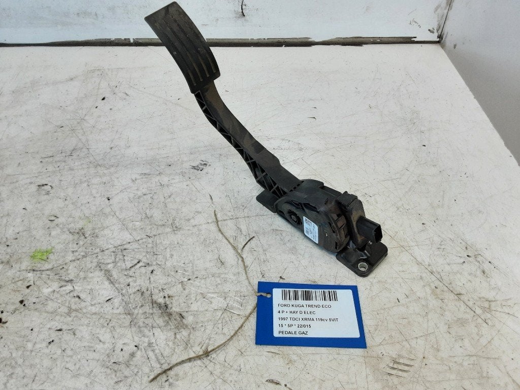 PEDALE D'ACCELERATEUR Ford Kuga II (DM2) (F1DC9F836AA), Utilisé, Ford