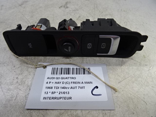 COMMUTATEUR Audi Q3 (8UB / 8UG) (01-2011/12-2019), Auto-Union-Straße  1,
85057  Ingolstadt, DE, Info@audi.de, Audi, Utilisé
