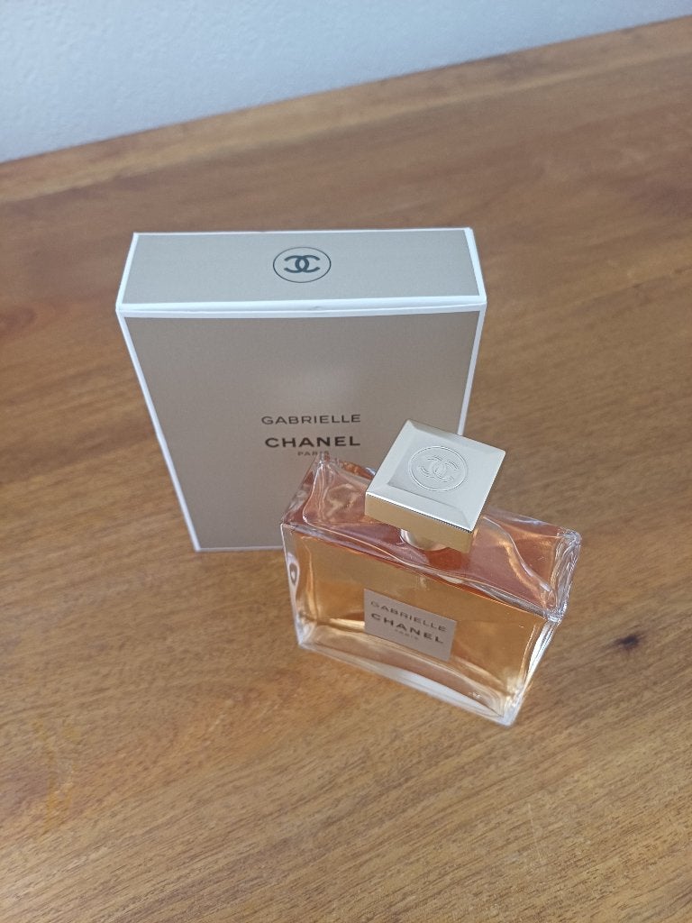 CHANEL parfum, Handtassen en Accessoires, Verzenden, Zo goed als nieuw