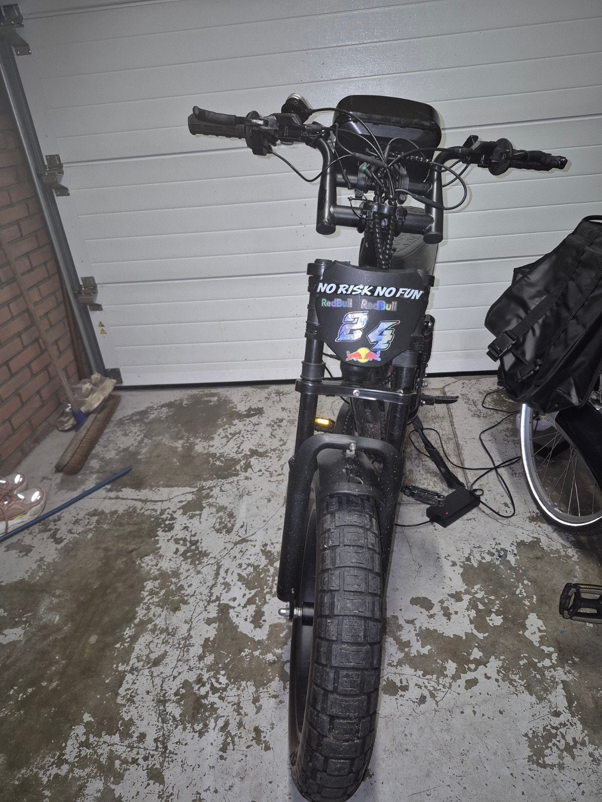 fatbike v8 ultra opvoerbaar (op eigen terein, Fietsen en Brommers, Ophalen of Verzenden