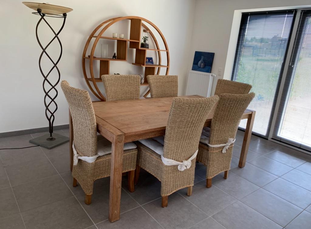 Table en teck avec ses six chaises, Ophalen, Zo goed als nieuw
