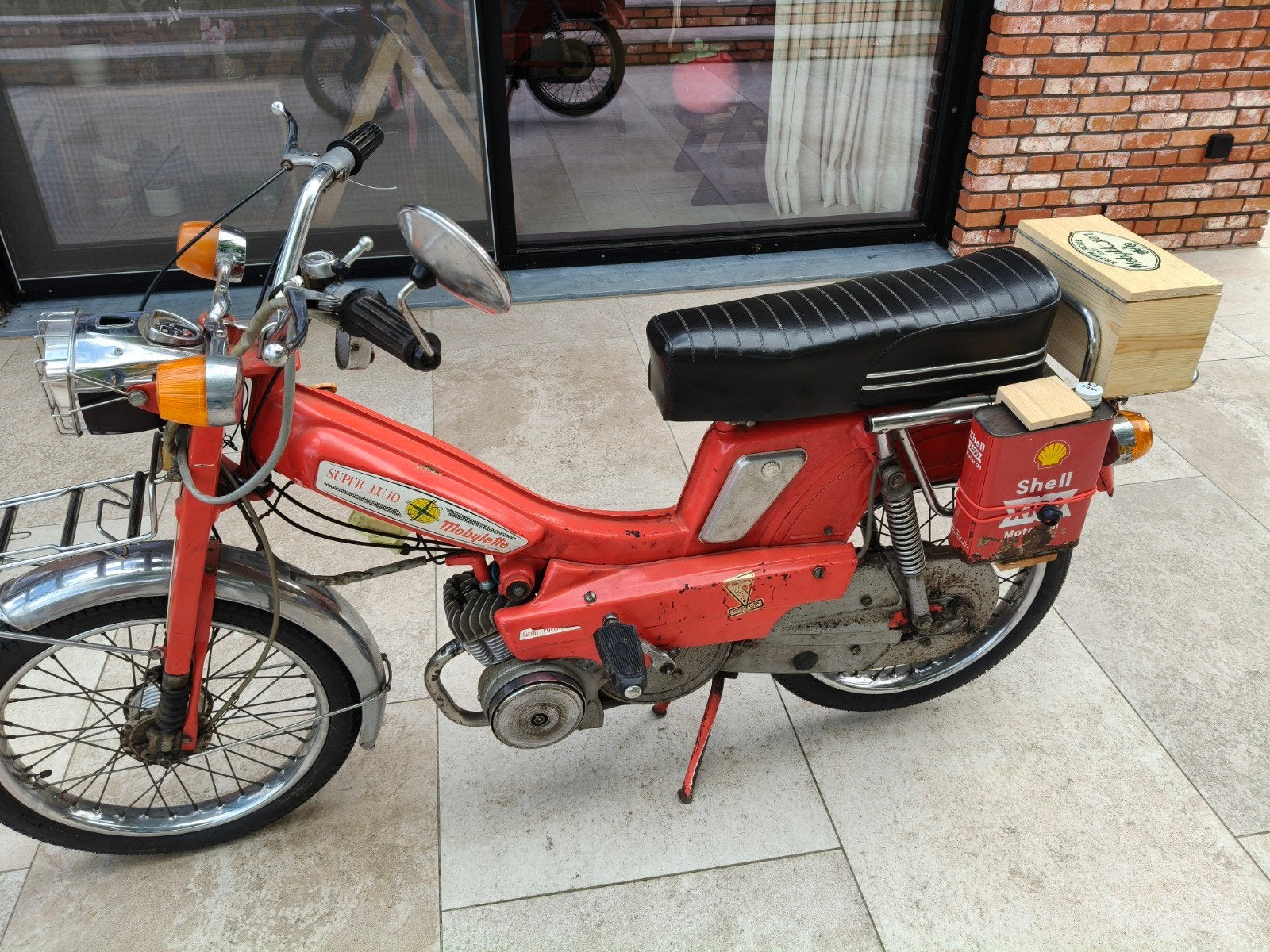 Motobecane super lujo, Motos