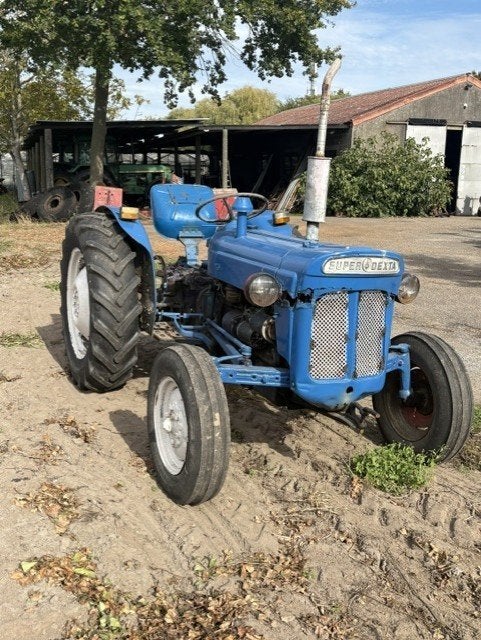 Fordson Super Dexta tractor, Enlèvement