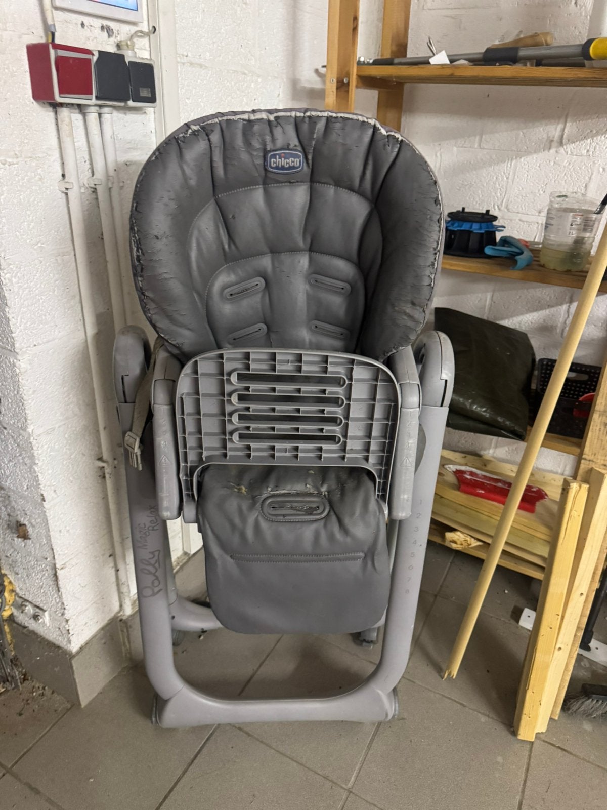 chaise chicco, Enfants & Bébés, Chaises pour enfants, Enlèvement, Comme neuf