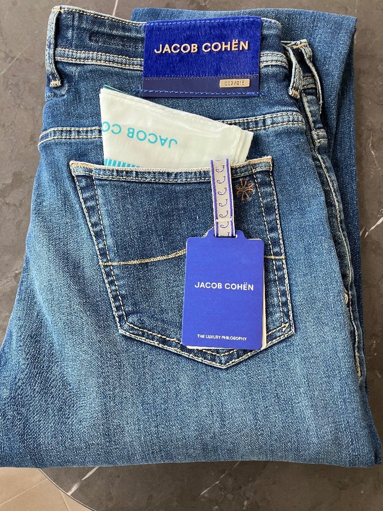 Jacob Cohen jeans Nieuw mt34, Verzenden, Nieuw, Blauw, W33 - W34 (confectie 48/50)