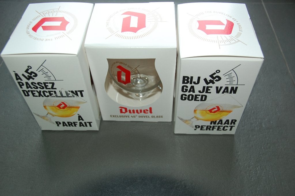 DUVEL : ideale schenkmethode staat op glas, Verzamelen, Biermerken, Ophalen of Verzenden, Nieuw, Glas of Glazen, Duvel