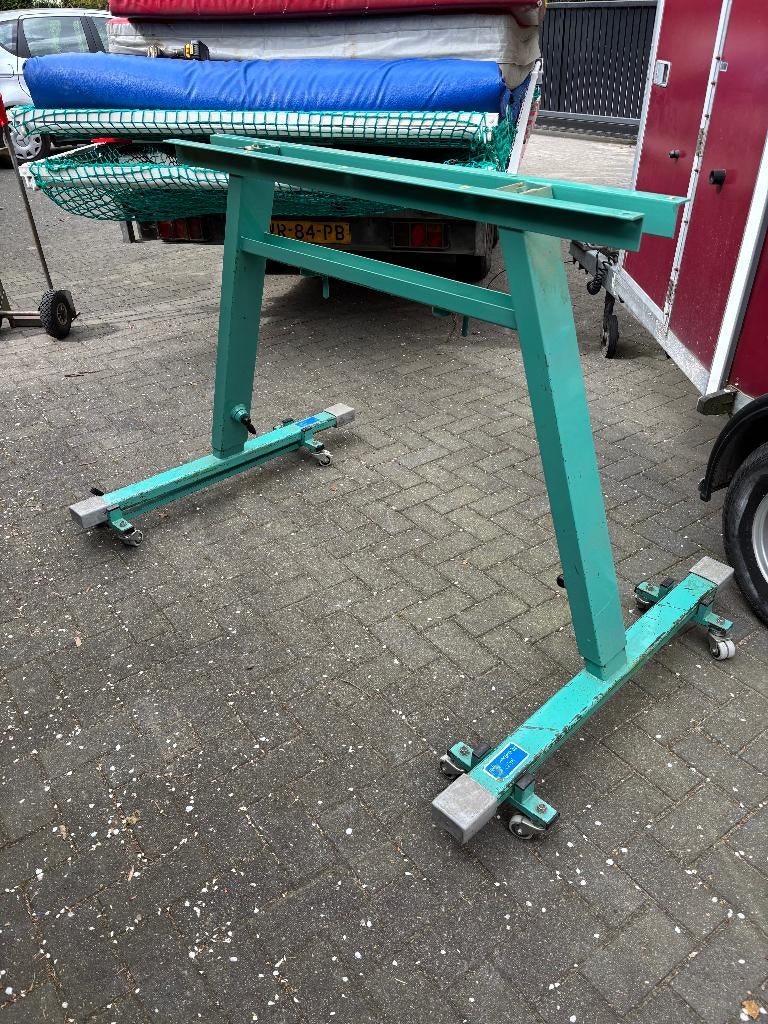 onderstel van turnpaard, Ophalen, In hoogte verstelbaar, Gebruikt