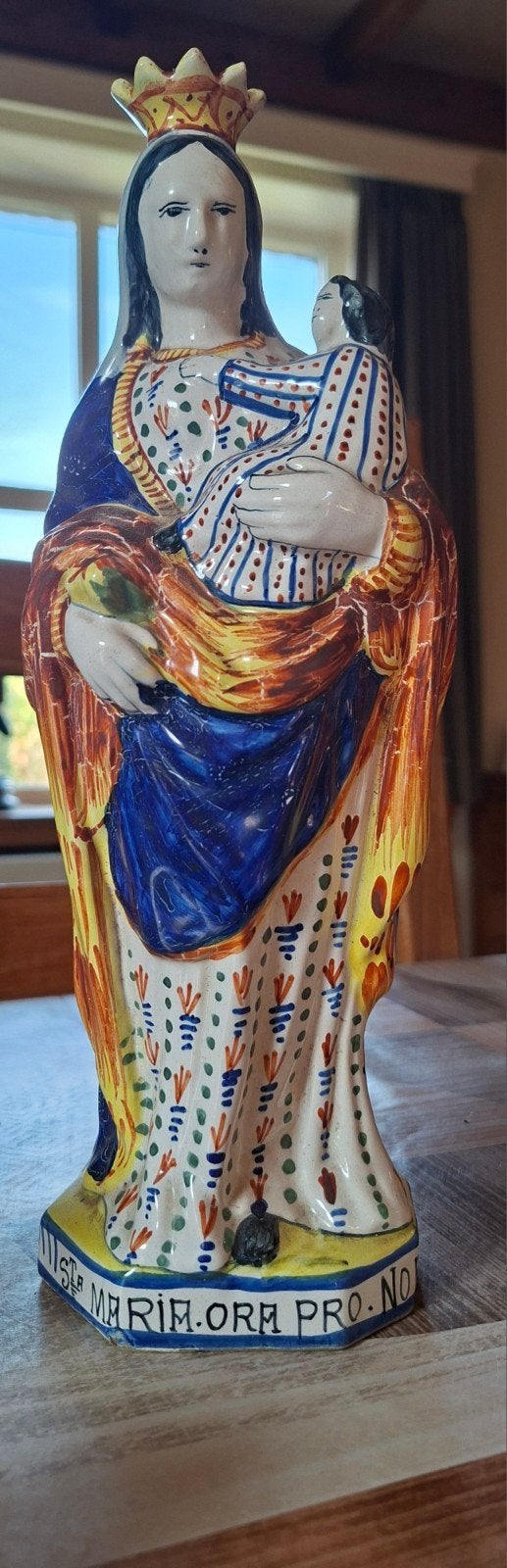 Maria beeld met kindje bisquit Henriot Quimper, Antiek en Kunst, Ophalen