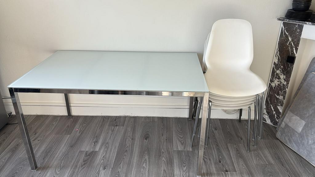 Eettafel en stoelen, Huis en Inrichting, Tafels | Eettafels, Ophalen, Vierkant, Zo goed als nieuw, Vijf personen of meer