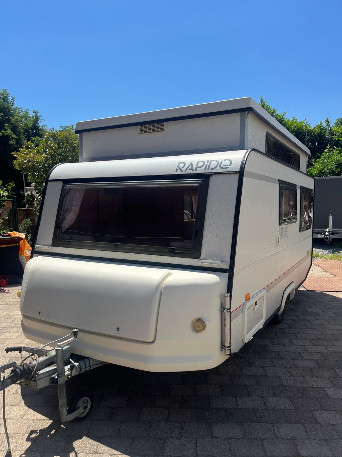 Toit relevable Rapido pour caravane, Caravanes & Camping, Jusqu'à 4, Coin salon convertible, Jusqu'à 4 m, Roue de secours