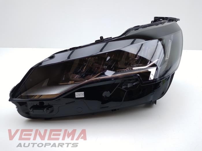 Phare gauche d'un Peugeot 5008, -, 3 mois de garantie, Utilisé, -