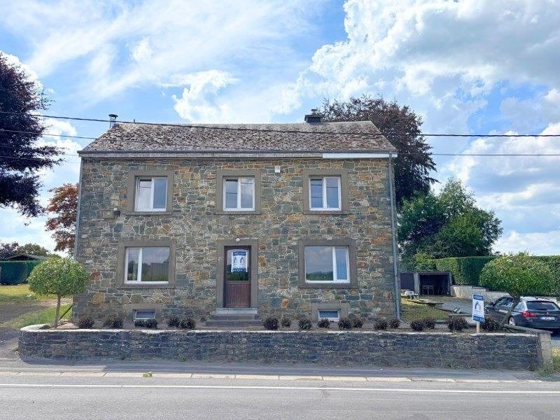 Libramont : spacieuse maison 4 faç, à rénover, jardin., Immo, Maisons à vendre, Libramont, 460 kWh/m²/an, 88576 kWh/an, 2 pièces