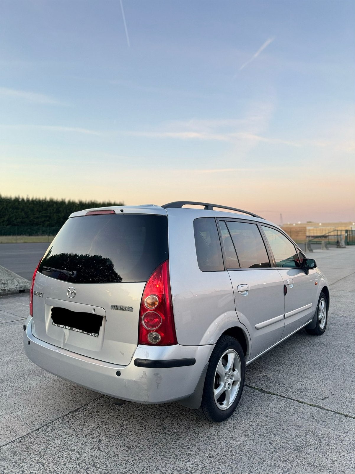 Mazda Premacy 2,0 d start en rijdt super!, Auto's, Mazda, Voorwielaandrijving, Stof, Zwart, 4 cilinders