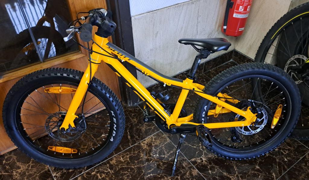 Scott, schaalmodel, remschijven, dikke banden, 20 inch, Fietsen en Brommers, Ophalen, Gebruikt