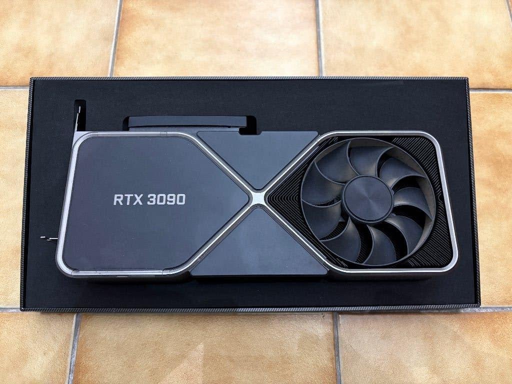 NVIDIA GeForce RTX 3090 Édition Fondateurs, Informatique & Logiciels, Enlèvement, Comme neuf, Nvidia