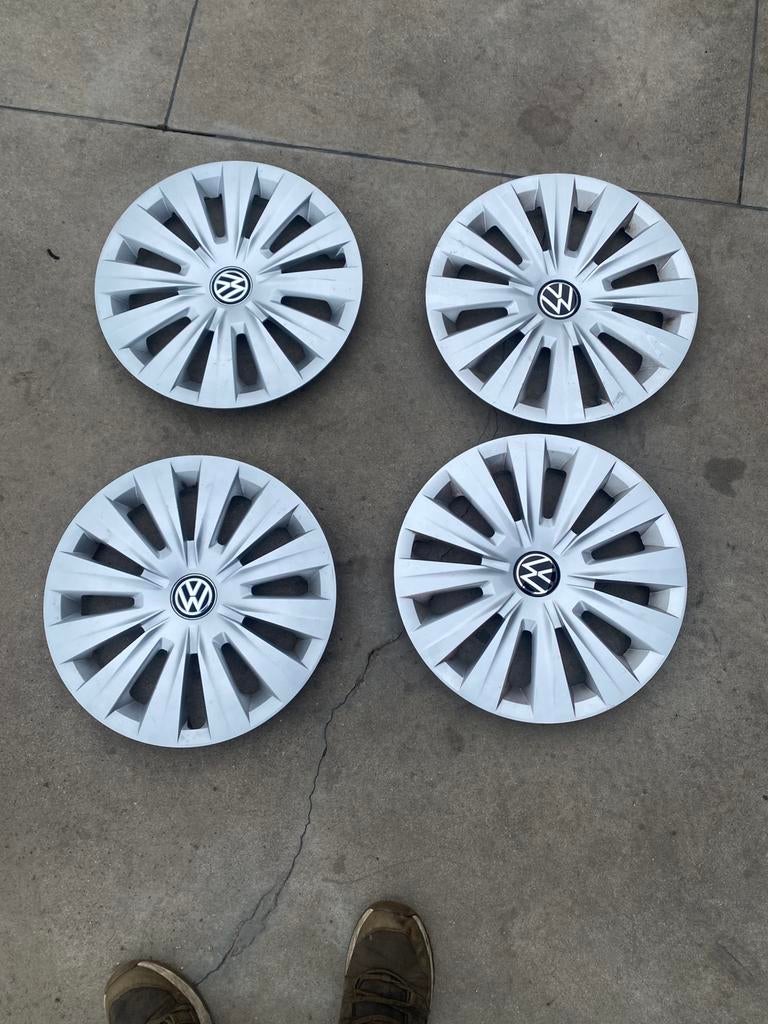 Wieldoppen wielschijven 5G0601147 vw 16inch, Auto diversen, Wieldoppen, Ophalen, Zo goed als nieuw