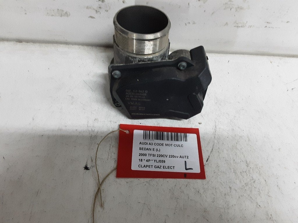 GASKLEPHUIS Audi A3 Limousine (8VS / 8VM) (06F133062Q), Info@audi.de, Audi, Audi AG, Gebruikt
