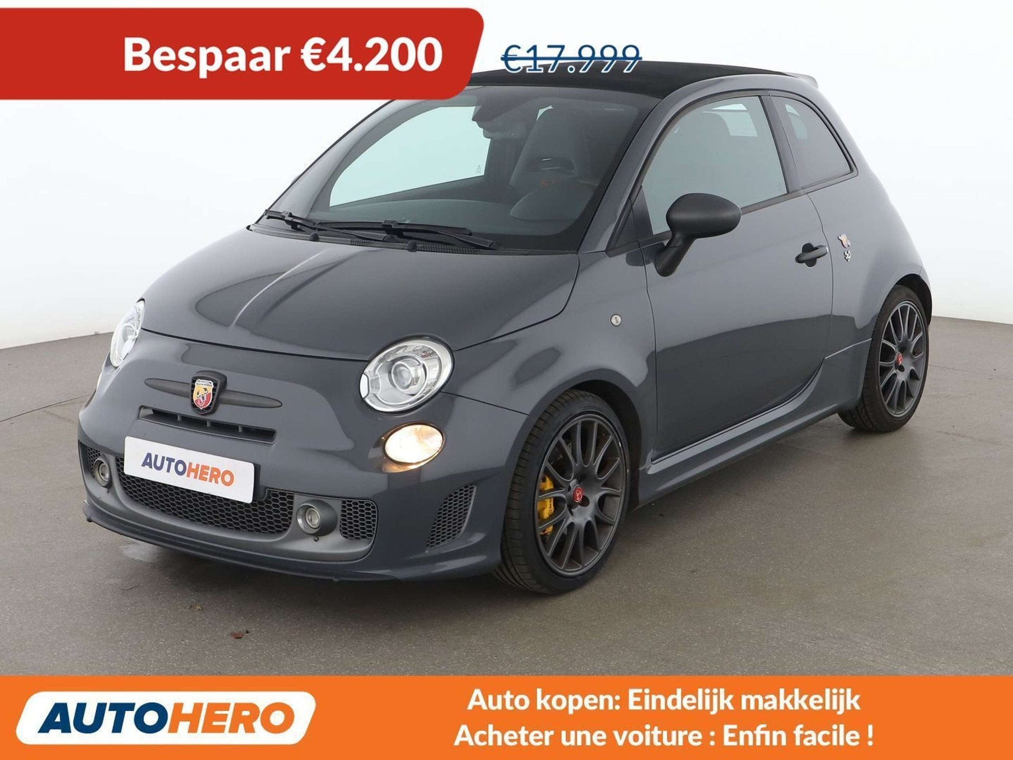 Abarth 595C 1.4 Competizione (bj 2016, automaat), Auto's, Abarth, Zwart, Cabriolet, 1368 cc, 2 deurs