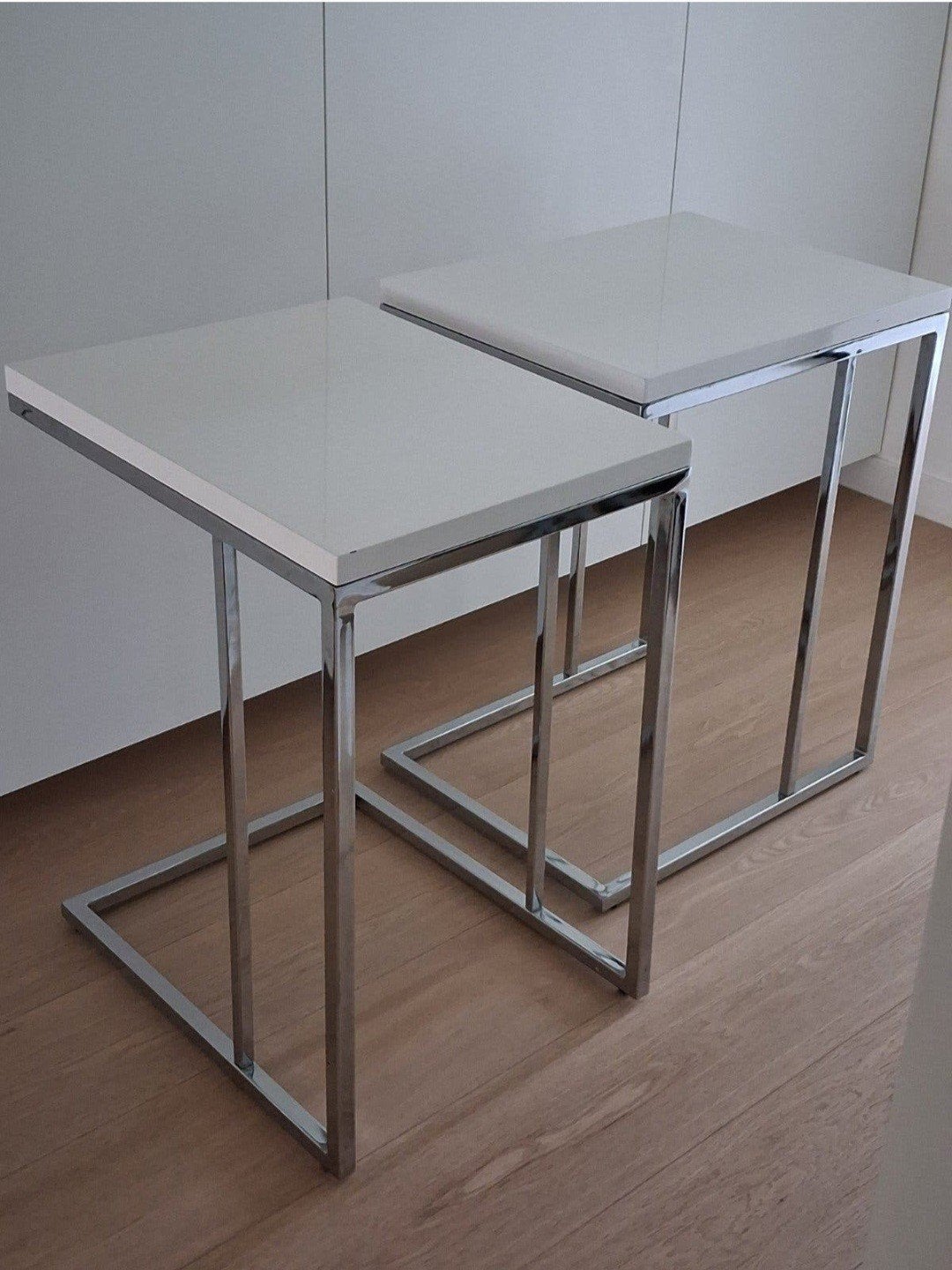 Bijzettafel x2, Ophalen