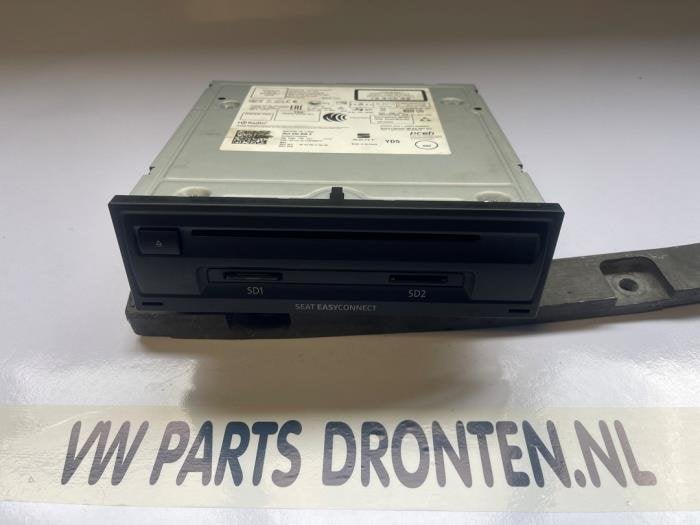 Regelunit Multi Media van een Seat Arona, Gebruikt, -, -, Ophalen of Verzenden
