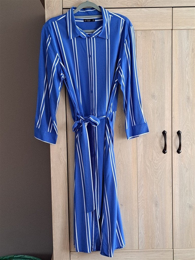Lange jurk met lange mouwen blauw maat 44, TRND by Bel & Bo, Blauw, Maat 42/44 (L), Ophalen of Verzenden