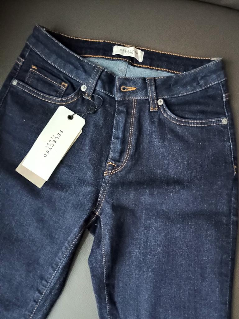 jeansbroek dames  NIEUW W28 L34, Kleding | Dames, Spijkerbroeken en Jeans, Ophalen, Blauw, Selected Femme, Nieuw