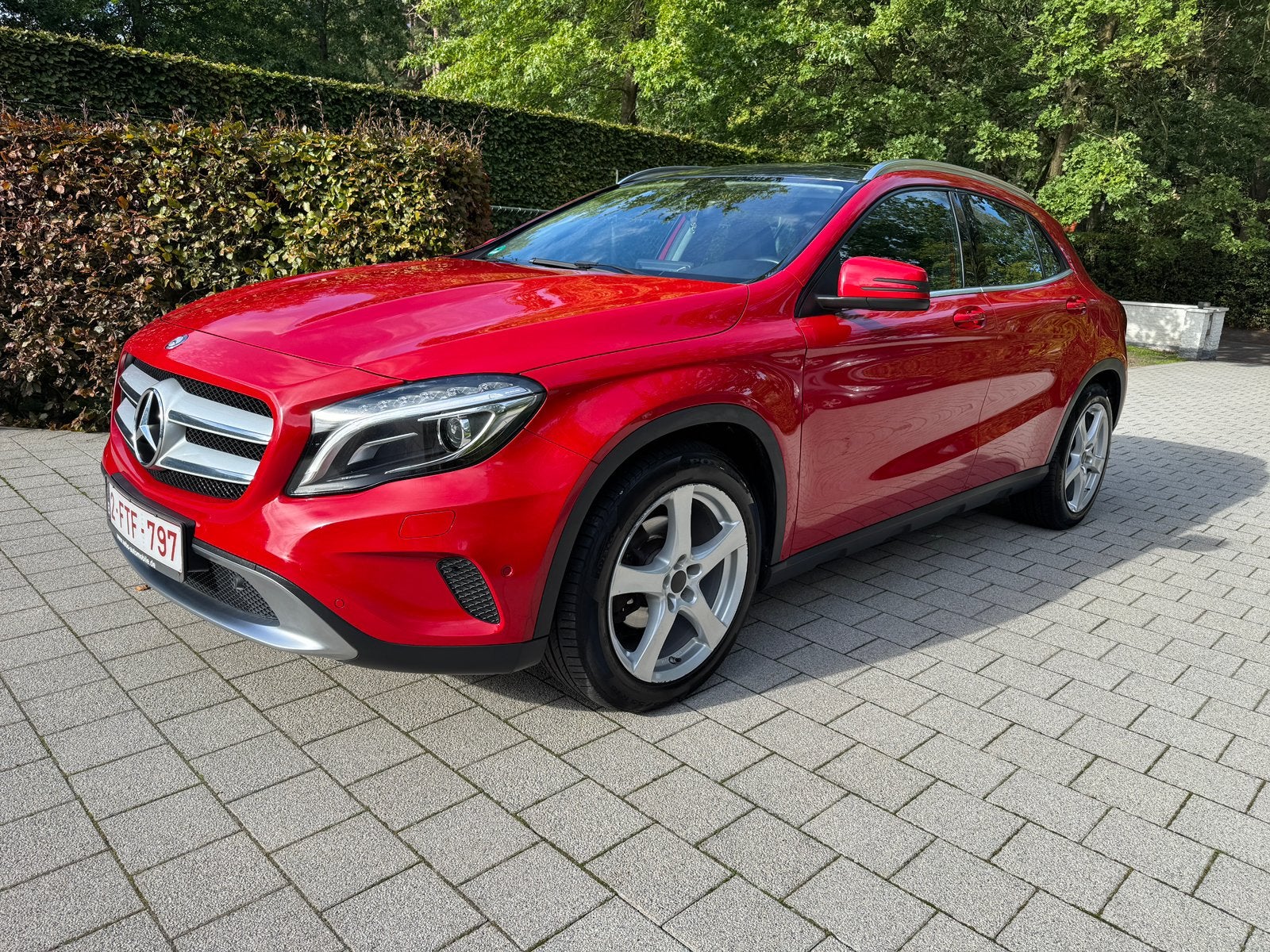 Mercedes GLA 200d euro 6, Autos, Rouge, Achat, Euro 6, Android Auto