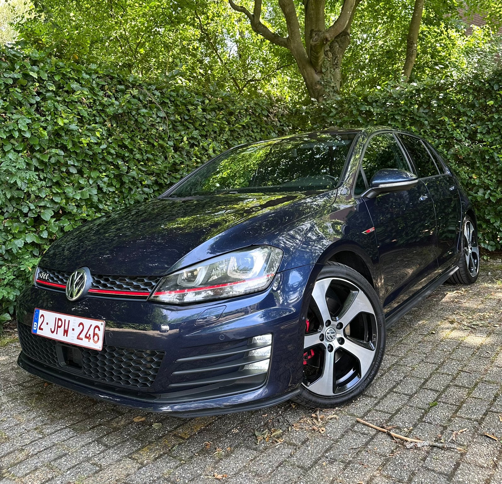 Golf 7 GTI - Keyless - Carplay - DCC, 1380 kg, 4 cilinders, Blauw, Alcantara