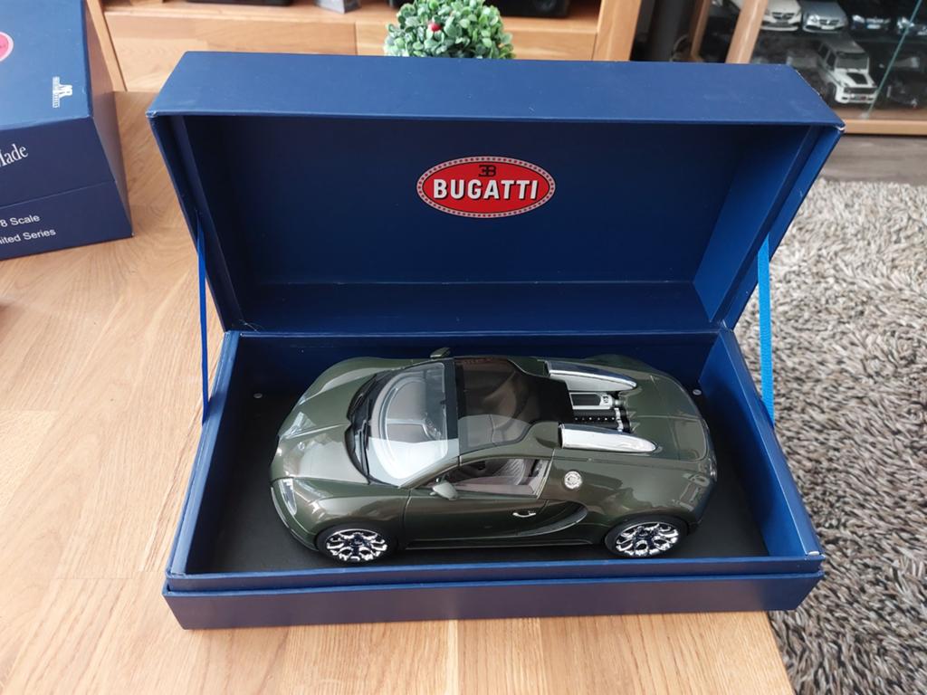 MR 1/18 Bugatti veyron Grand Sport Groen ZELDZAAM, Hobby en Vrije tijd, Modelauto's | 1:18, Ophalen of Verzenden, Zo goed als nieuw