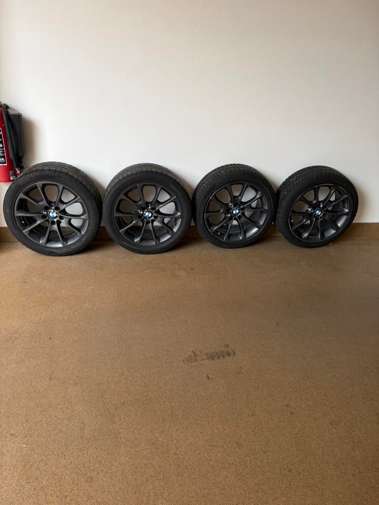 Jantes BMW 398 et pneus hiver Pirelli 225 45 18    255 40 18, Auto-onderdelen, Banden en Velgen, Banden en Velgen, Winterbanden