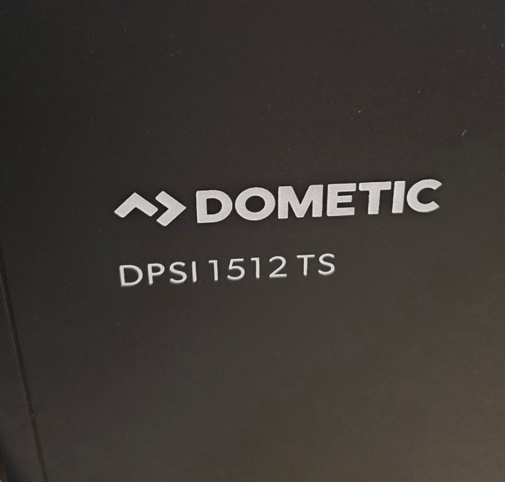 Omvormer Dometic 12/220volt, Caravans en Kamperen, Caravanaccessoires, Zo goed als nieuw, Ophalen